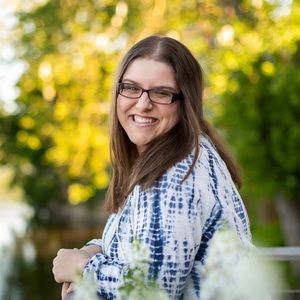 Meet your Posher, Julia